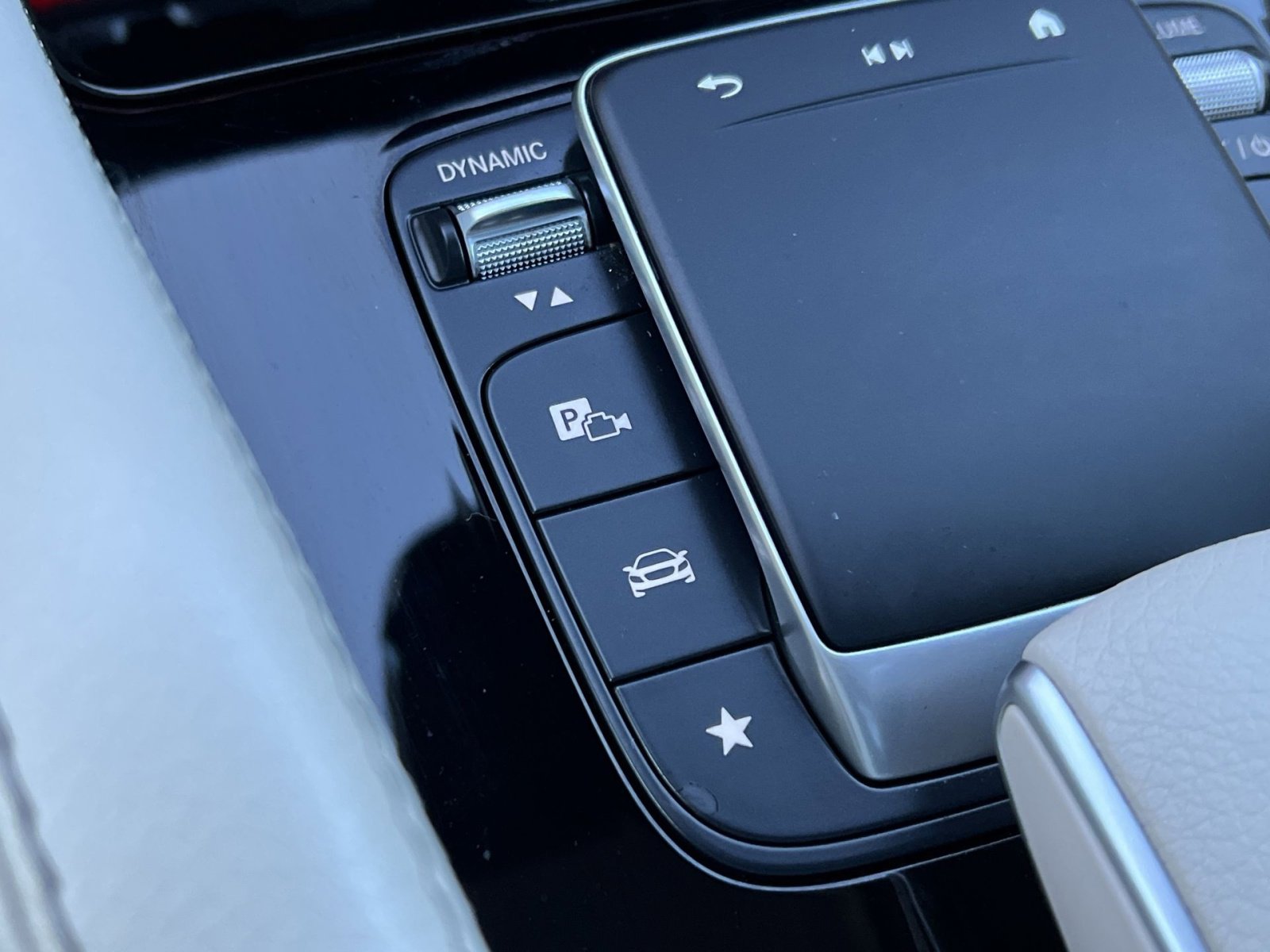 Certified 2024 Mercedes-Benz GLS 580 4MATIC image 34