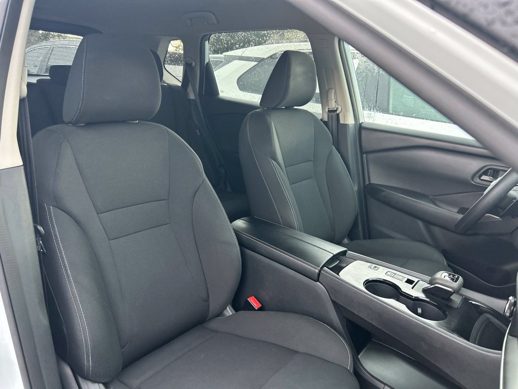 Certified 2025 Nissan Rogue S FWD image 43