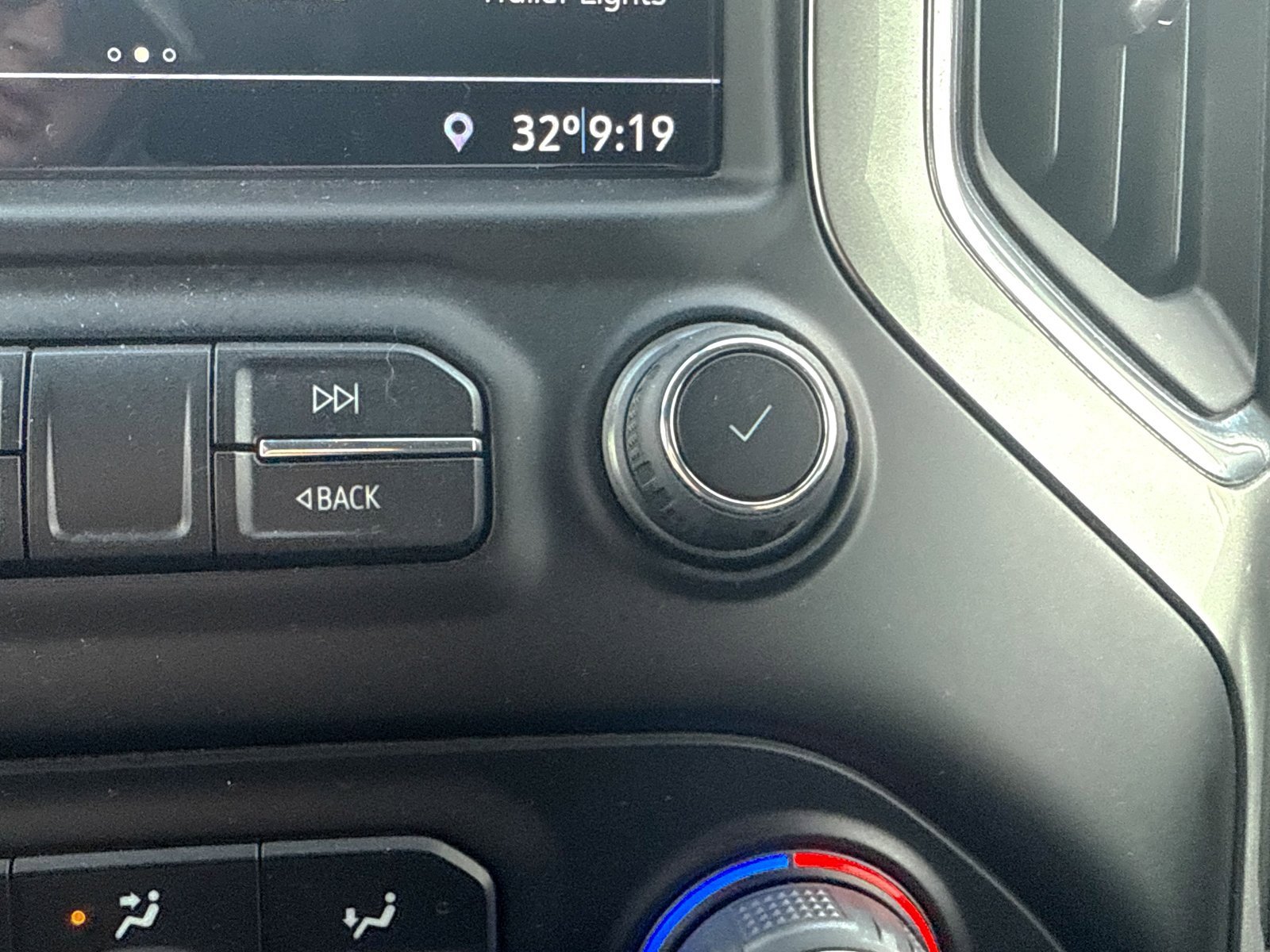 Certified 2021 Chevrolet Silverado 1500 RST image 31