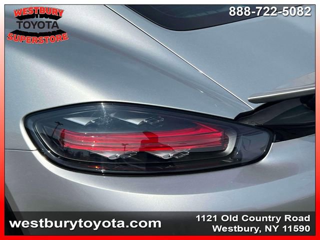 Used 2021 Porsche 718 Cayman RWD image 14