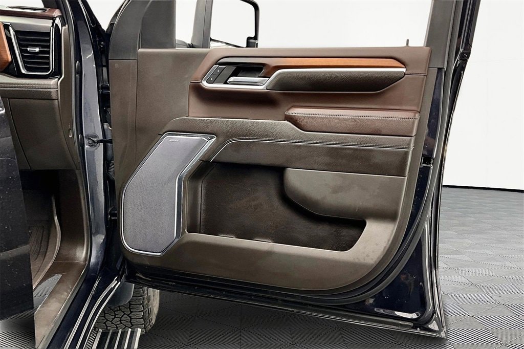 Used 2024 GMC Sierra 2500 Denali w/ Technology Package image 25