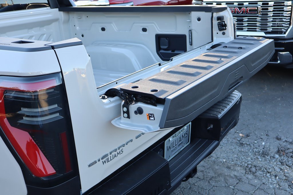 New 2026 GMC Sierra EV Elevation image 9