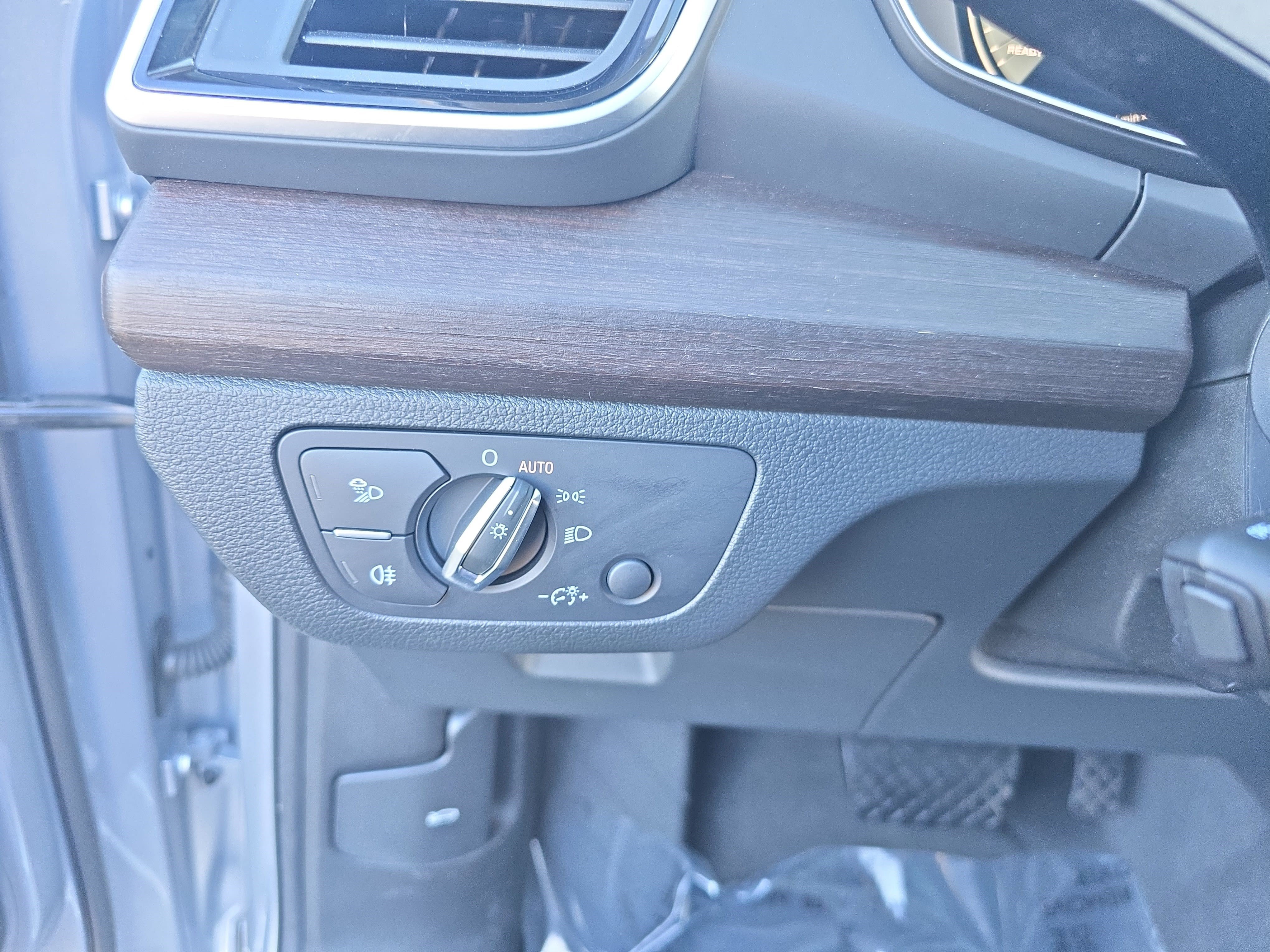 Certified 2024 Audi Q5 2.0T Premium Plus image 25