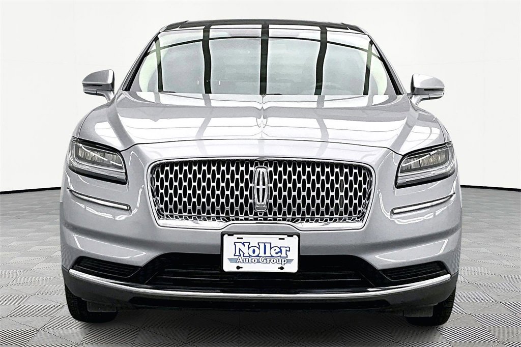 Used 2021 Lincoln Nautilus Reserve w/ Cargo Utility Package image 3