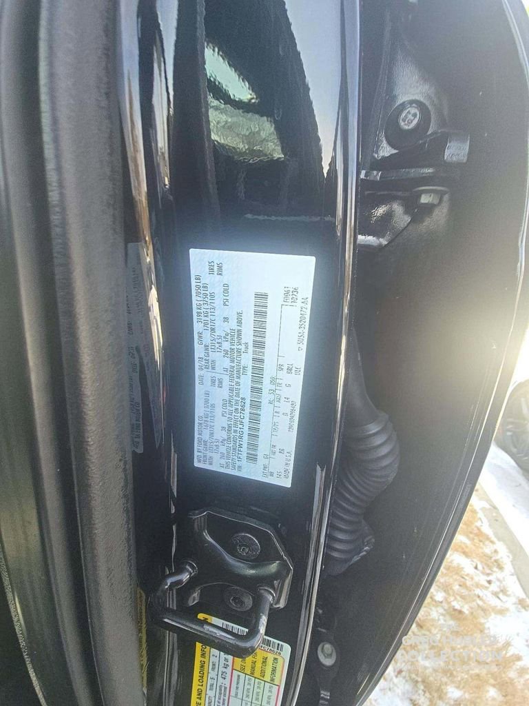 Used 2018 Ford F150 Raptor w/ Equipment Group 802A Luxury image 9