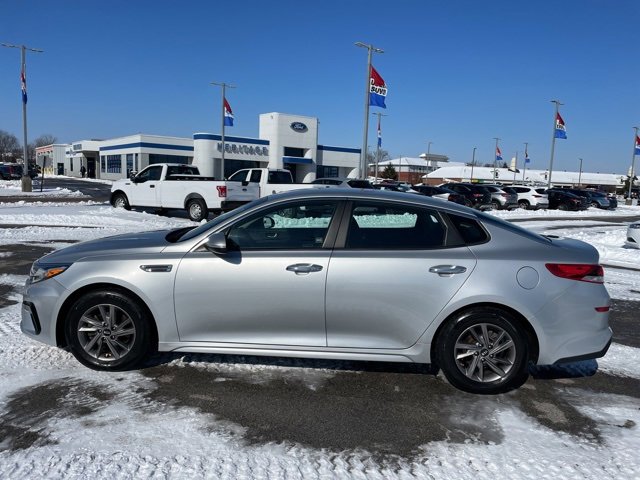 Used 2020 Kia Optima LX image 5