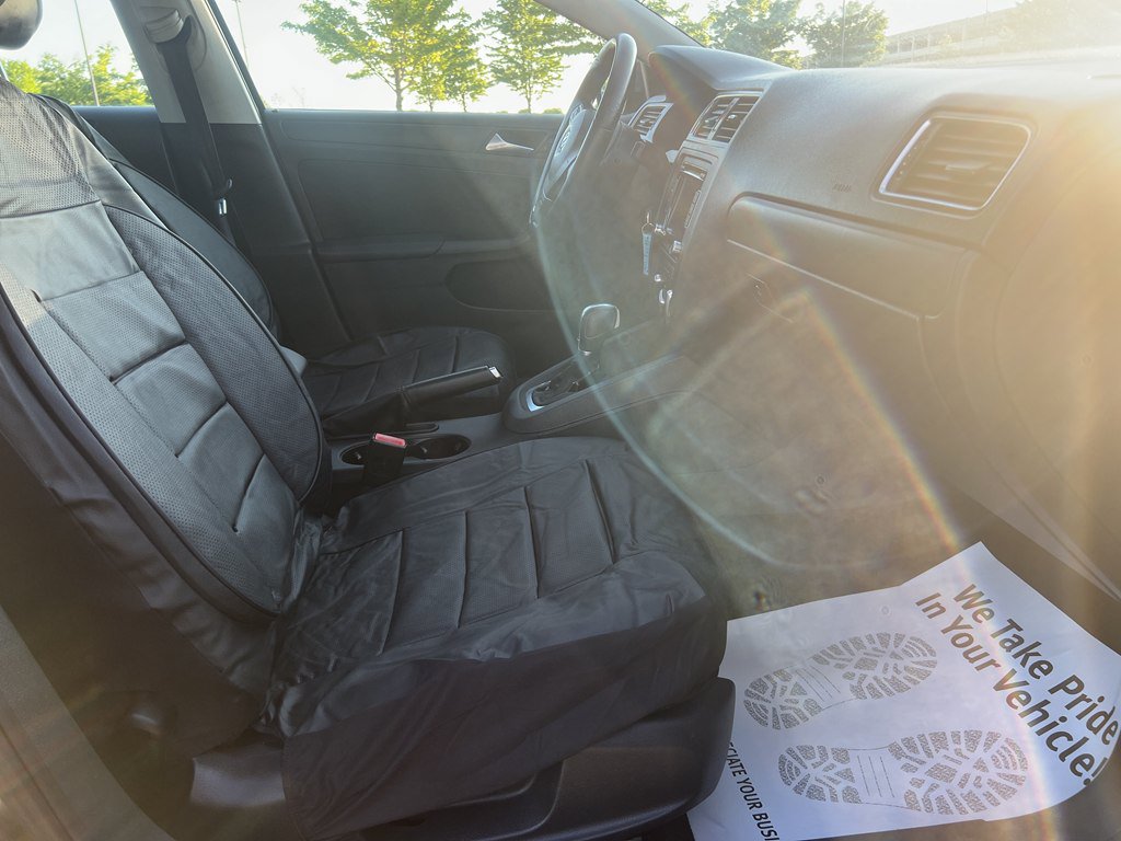Used 2012 Volkswagen Jetta SE FWD image 10