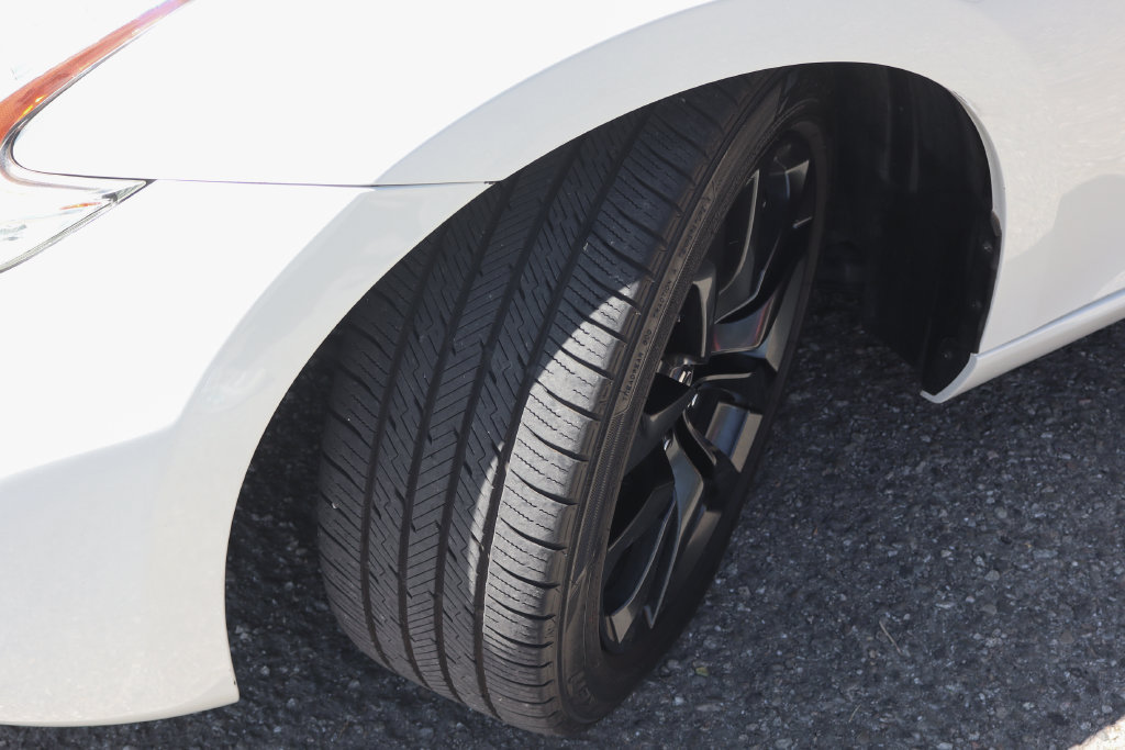 Used 2017 Nissan 370Z Coupe RWD image 36