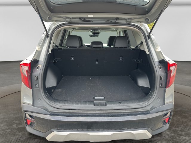 Used 2024 Kia Seltos EX AWD/4WD image 19
