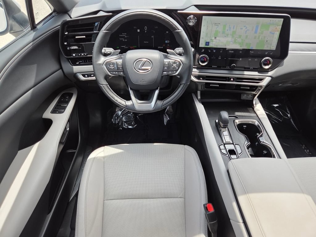 Used 2025 Lexus RX 350h w/ Accessory Package (Z1) AWD/4WD image 26
