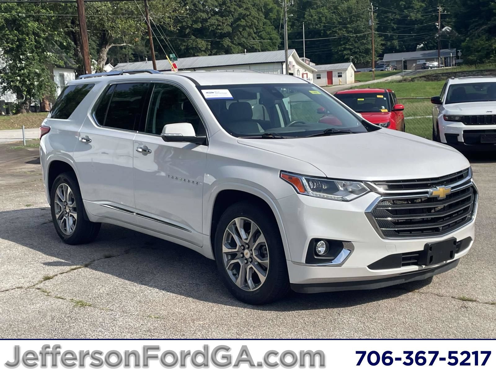 Used 2021 Chevrolet Traverse Premier AWD/4WD image 1