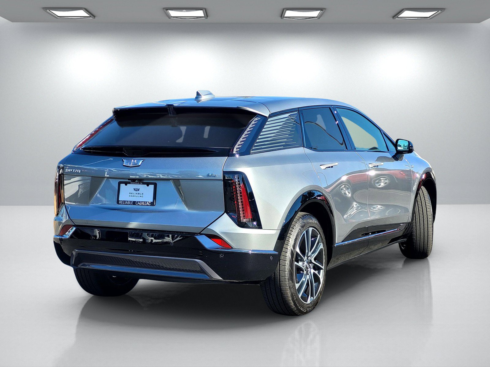 New 2027 Cadillac Optiq Sport AWD/4WD image 4