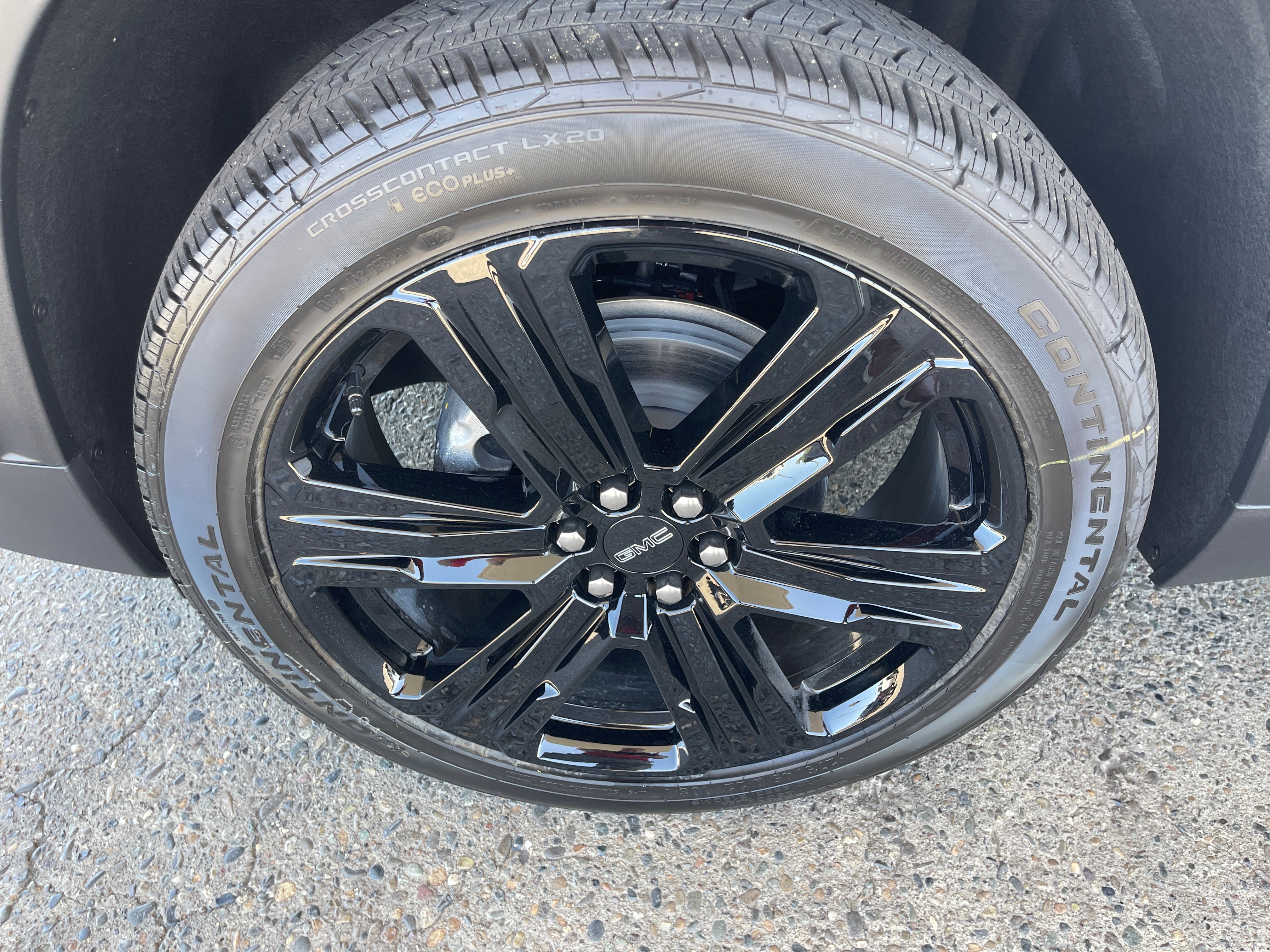 New 2026 GMC Acadia Elevation w/ Black Edition AWD/4WD image 20