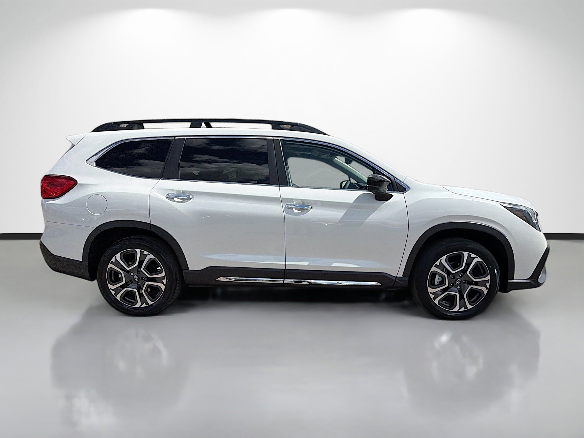 New 2026 Subaru Ascent Touring AWD/4WD image 2