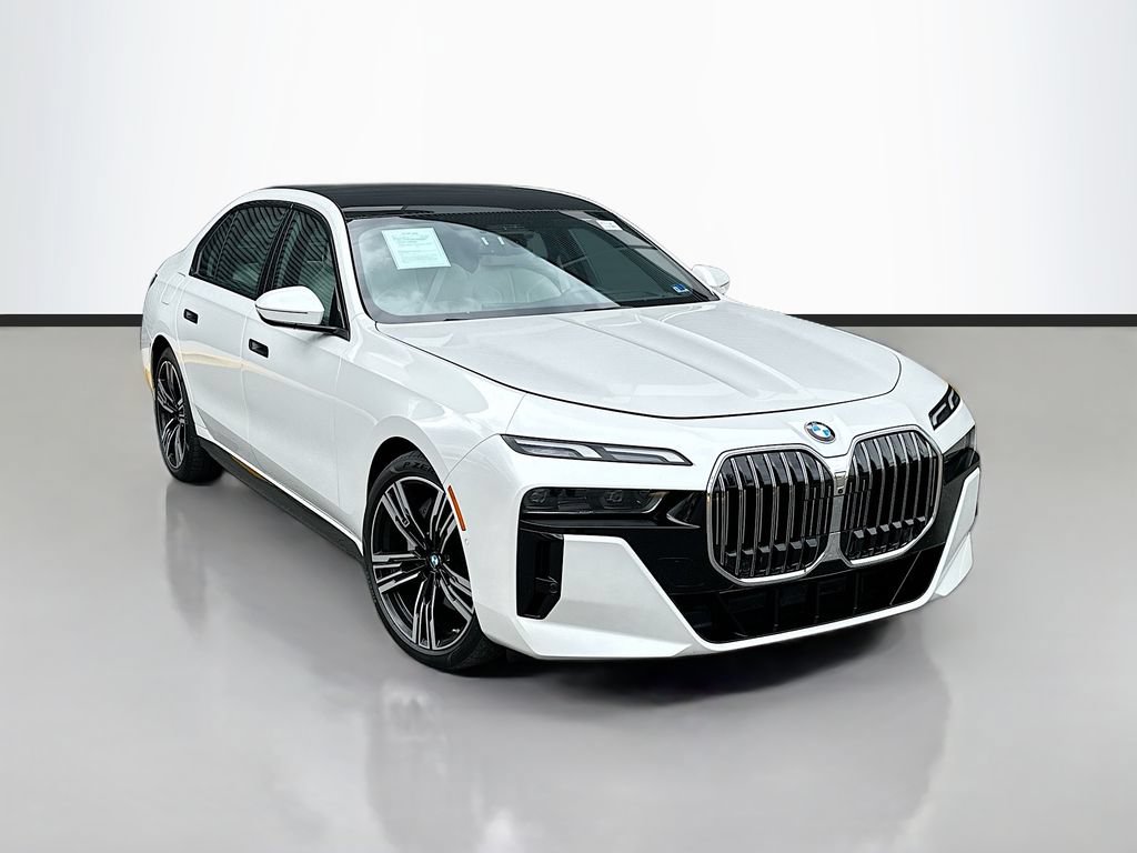Used 2023 BMW 740i RWD image 7