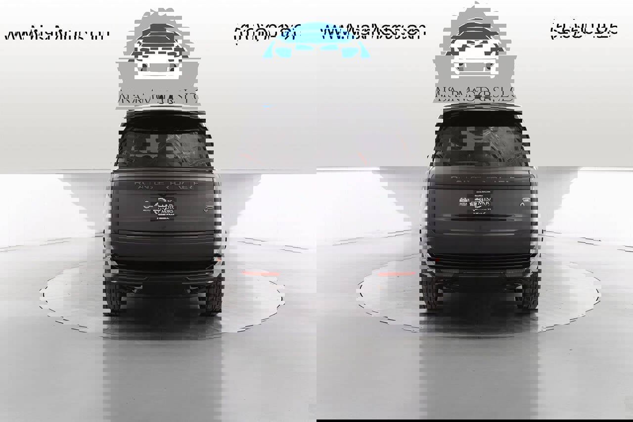 Used 2023 Land Rover Range Rover SE image 4