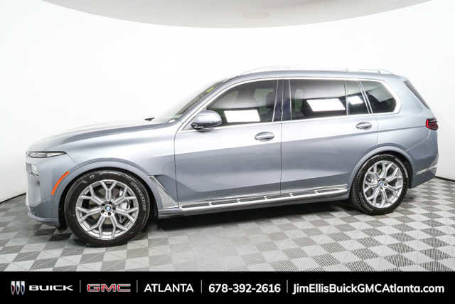 Used 2023 BMW X7 xDrive40i image 32