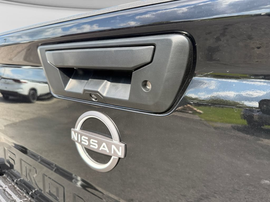 New 2026 Nissan Frontier SV w/ Tow Package AWD/4WD image 17