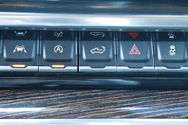 Used 2023 GMC Sierra 1500 Elevation image 17