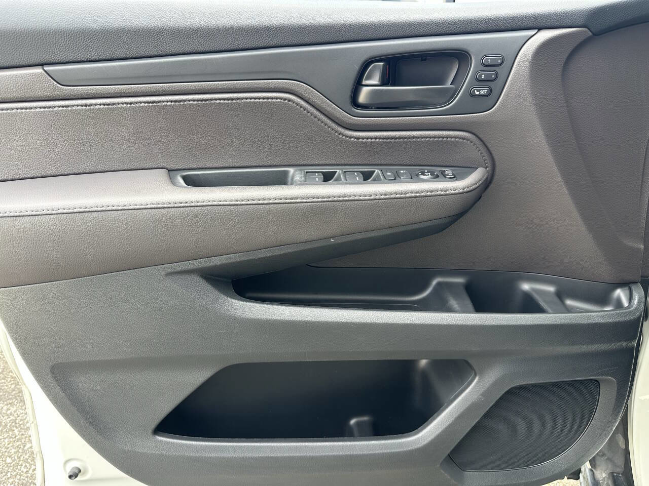 Used 2018 Honda Odyssey EX-L image 35