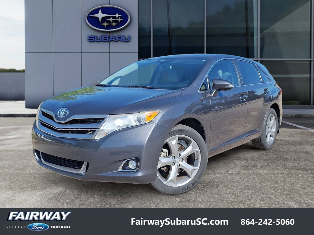 Used 2013 Toyota Venza LE w/ LE Convenience Pkg FWD image 1