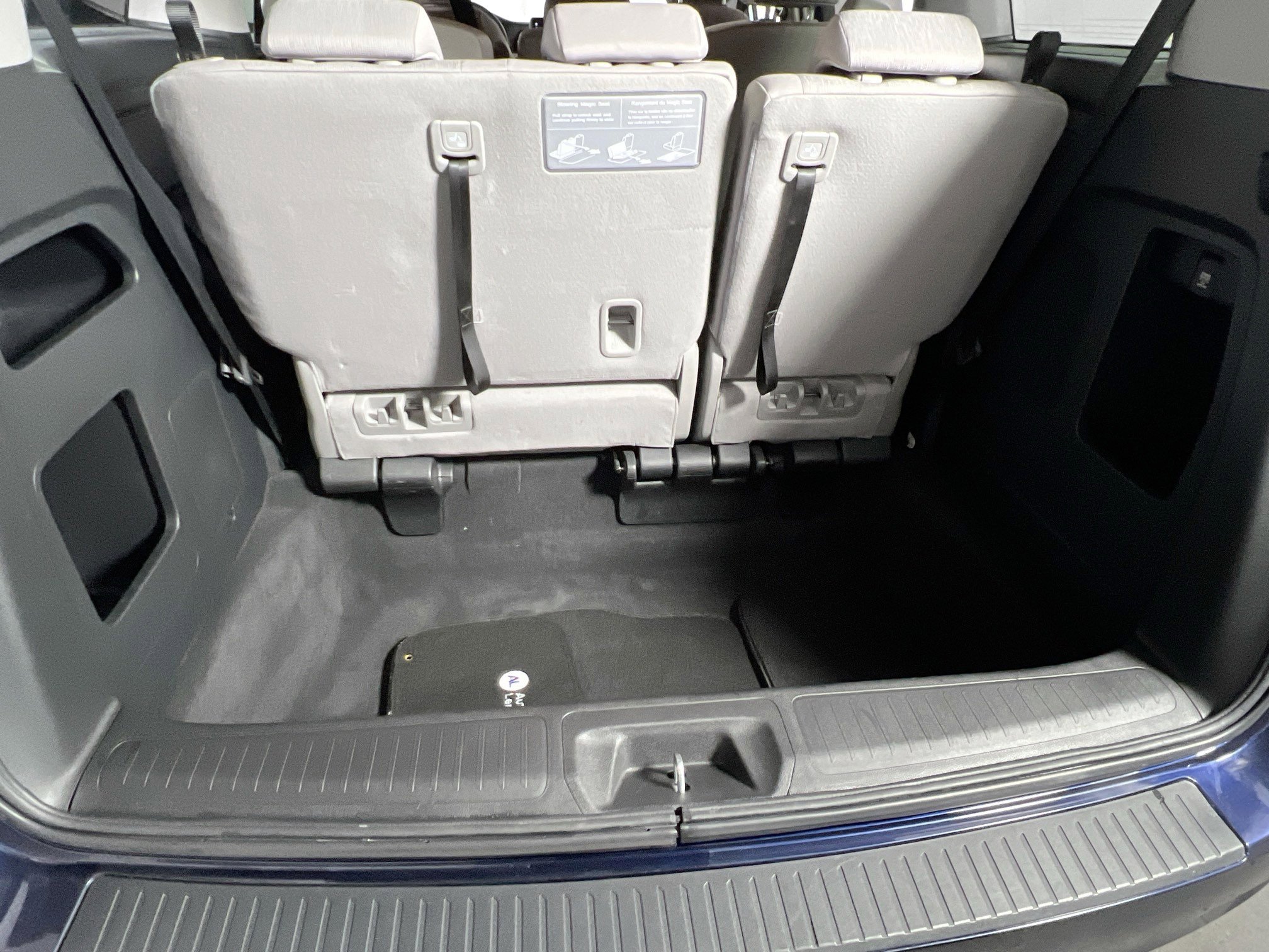 Used 2023 Honda Odyssey EX image 24