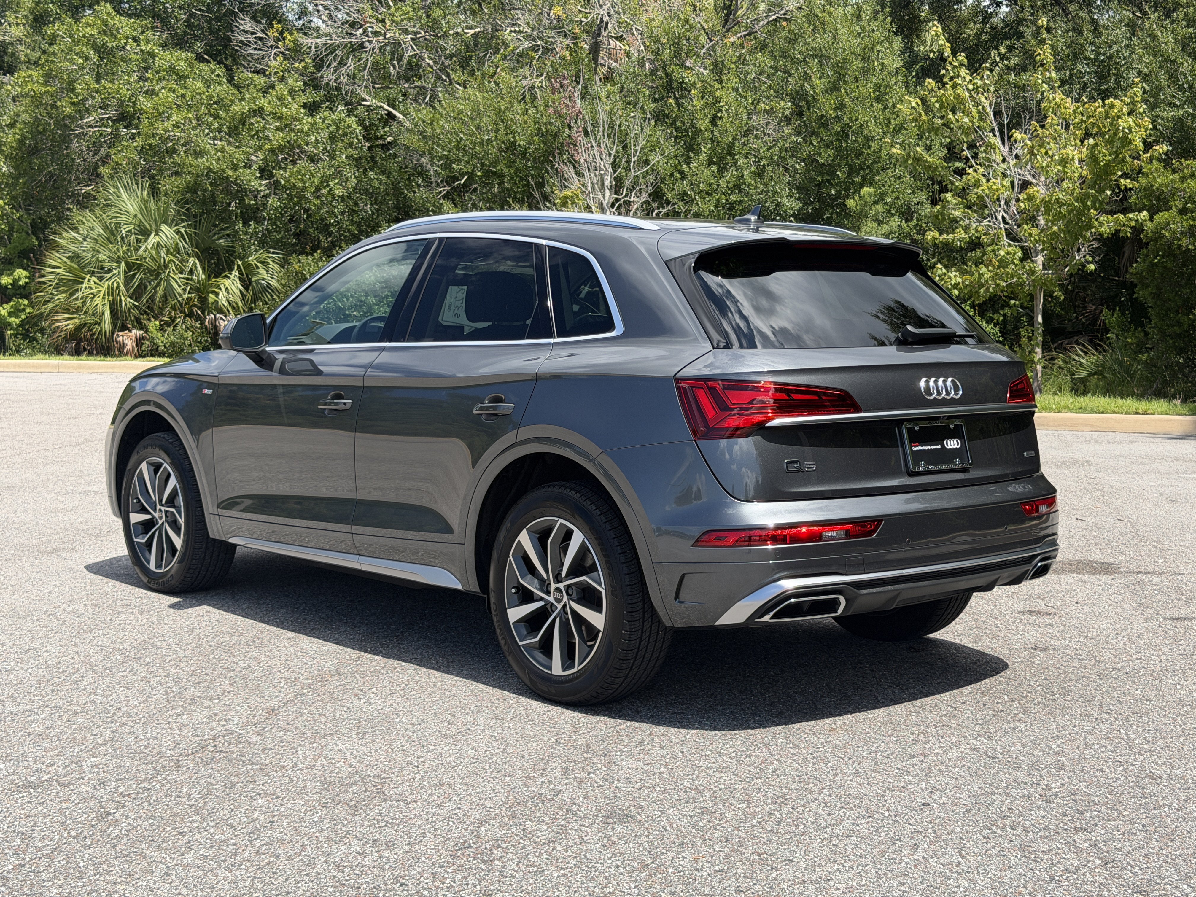 Certified 2023 Audi Q5 2.0T Premium Plus w/ Premium Plus Package AWD/4WD image 5
