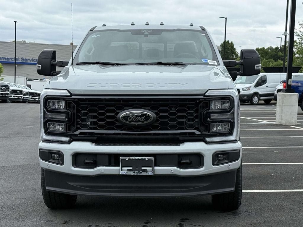 New 2026 Ford F250 Lariat w/ Black Appearance Package AWD/4WD image 6