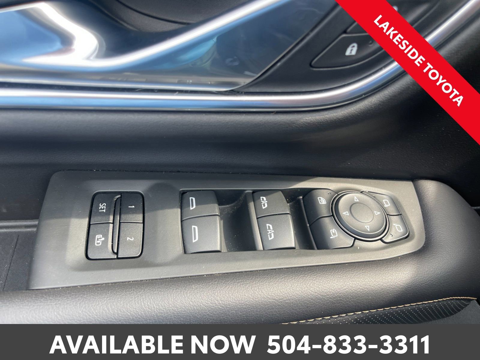 Used 2021 GMC Yukon AT4 w/ AT4 Premium Plus Package image 29