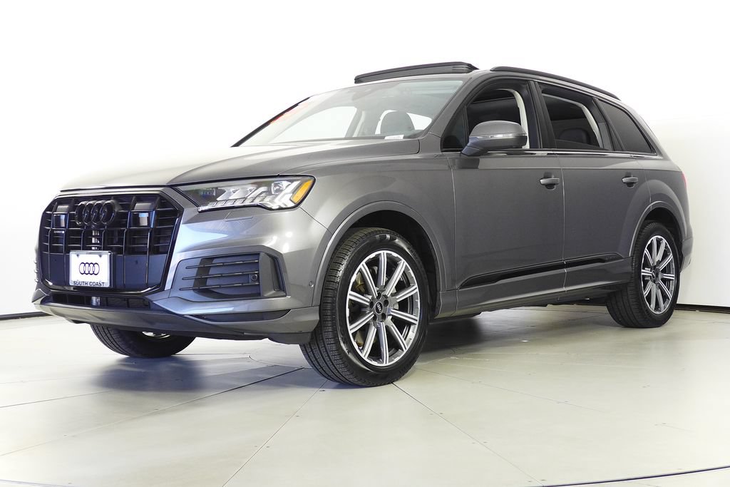 Used 2023 Audi Q7 2.0T Premium Plus w/ Premium Plus Package AWD/4WD image 2