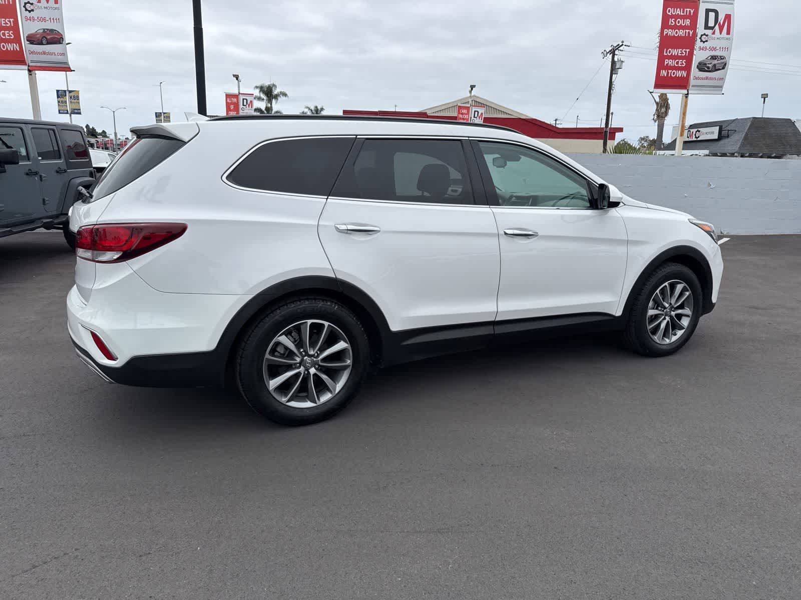 Used 2018 Hyundai Santa Fe SE FWD image 11
