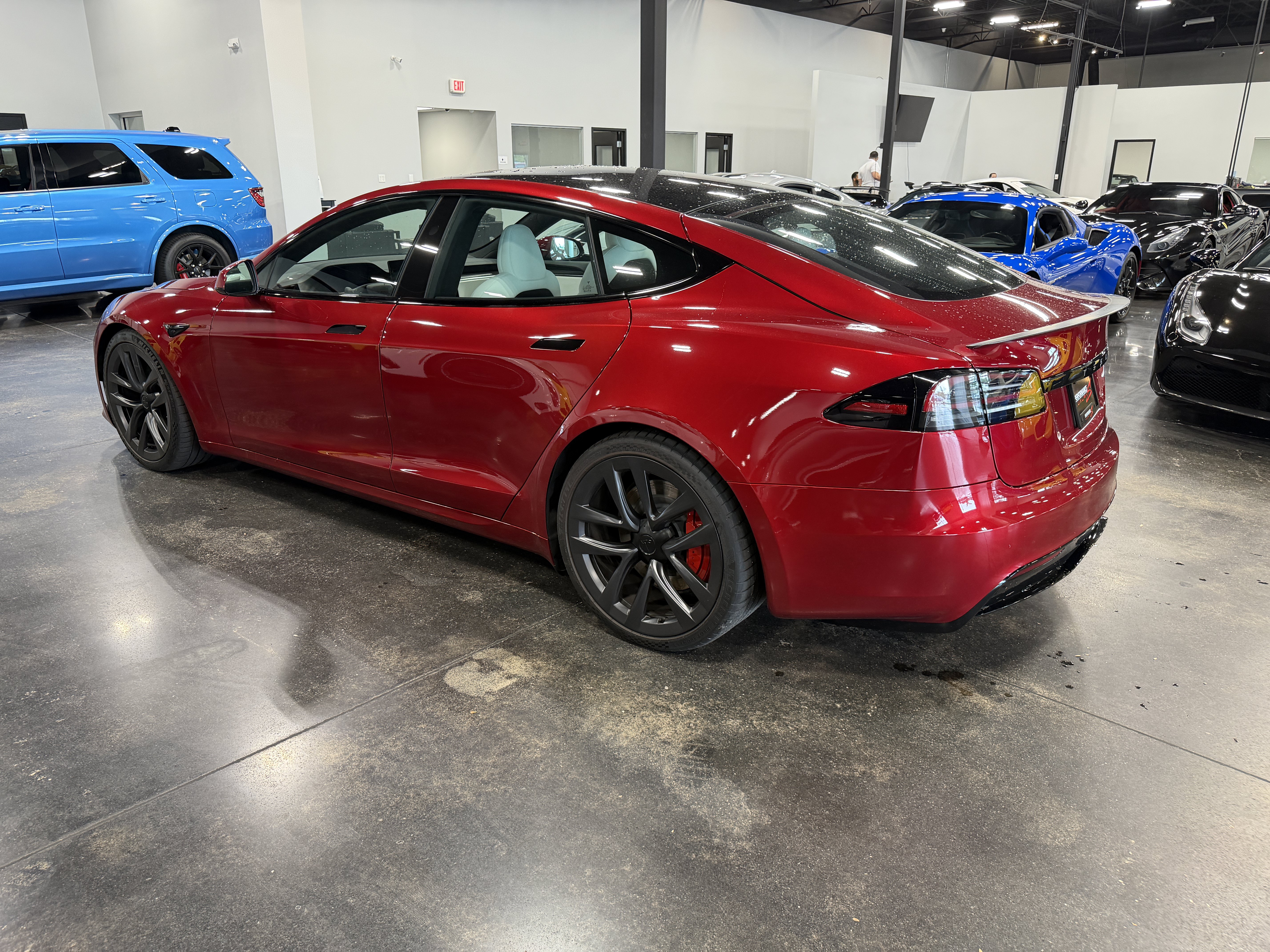 Used 2023 Tesla Model S Plaid AWD/4WD image 5