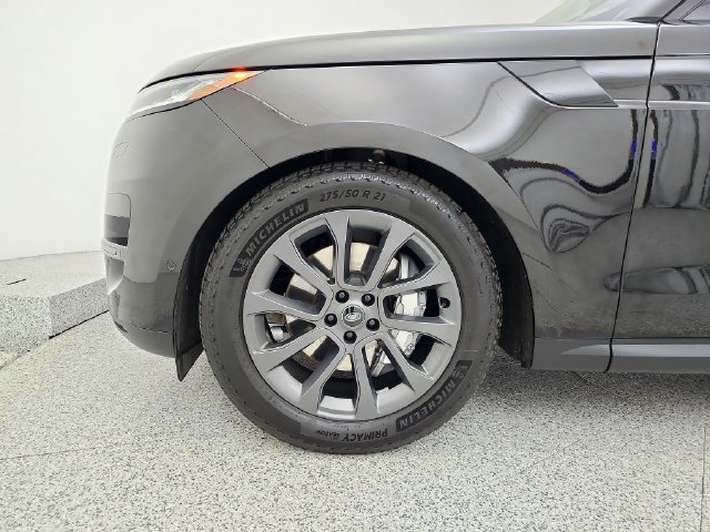Certified 2024 Land Rover Range Rover Sport SE AWD/4WD image 31