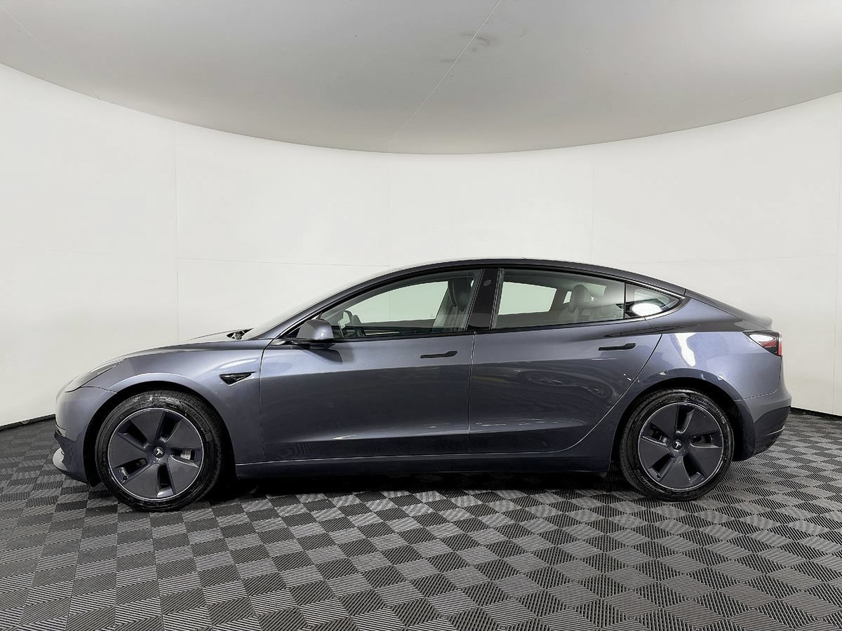 Used 2023 Tesla Model 3 Standard Range RWD image 16