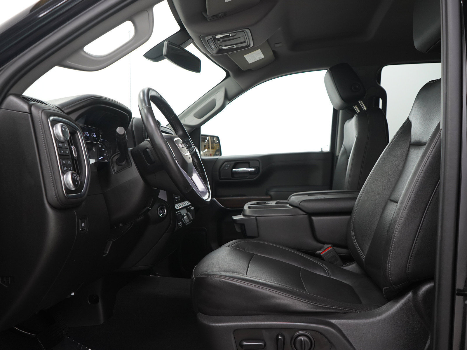 Used 2019 GMC Sierra 1500 SLT w/ Driver Alert Package I AWD/4WD image 26