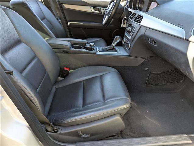 Used 2014 Mercedes-Benz C 250 Sedan image 21