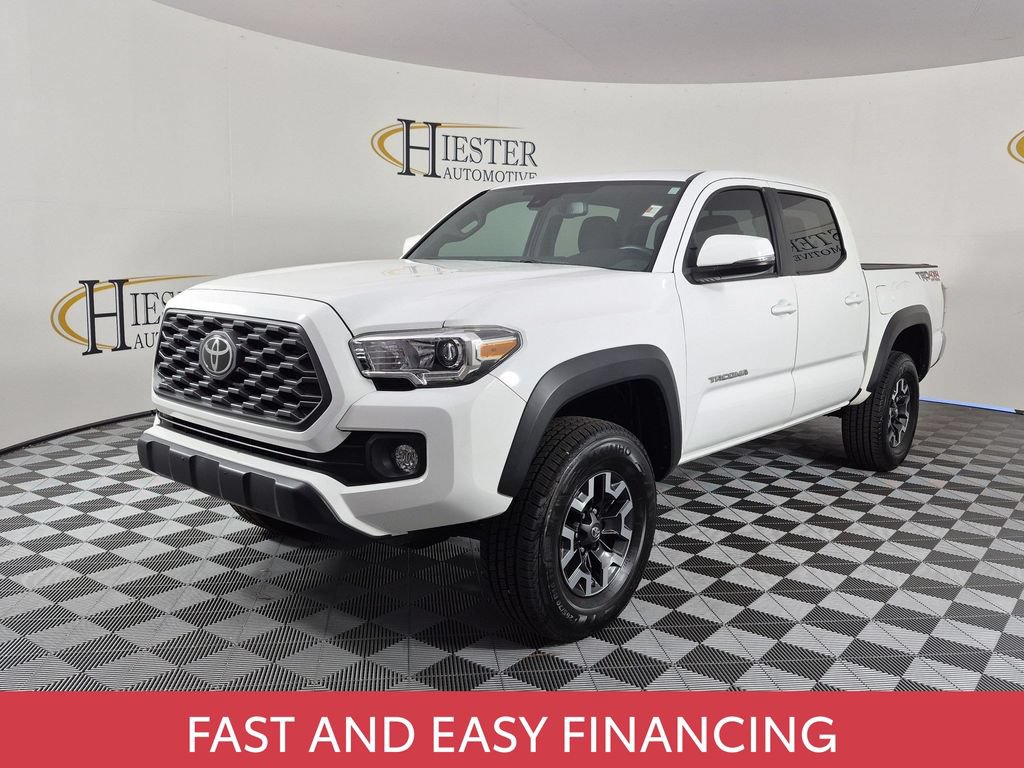 Used 2020 Toyota Tacoma TRD Off-Road AWD/4WD image 8