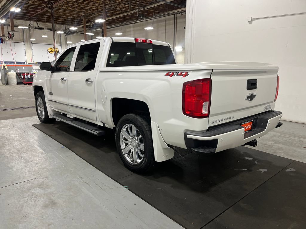 Used 2018 Chevrolet Silverado 1500 High Country image 5