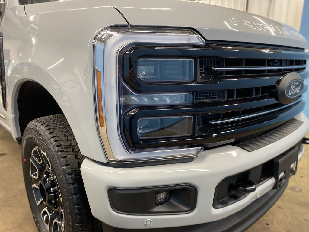 New 2026 Ford F250 Platinum image 2