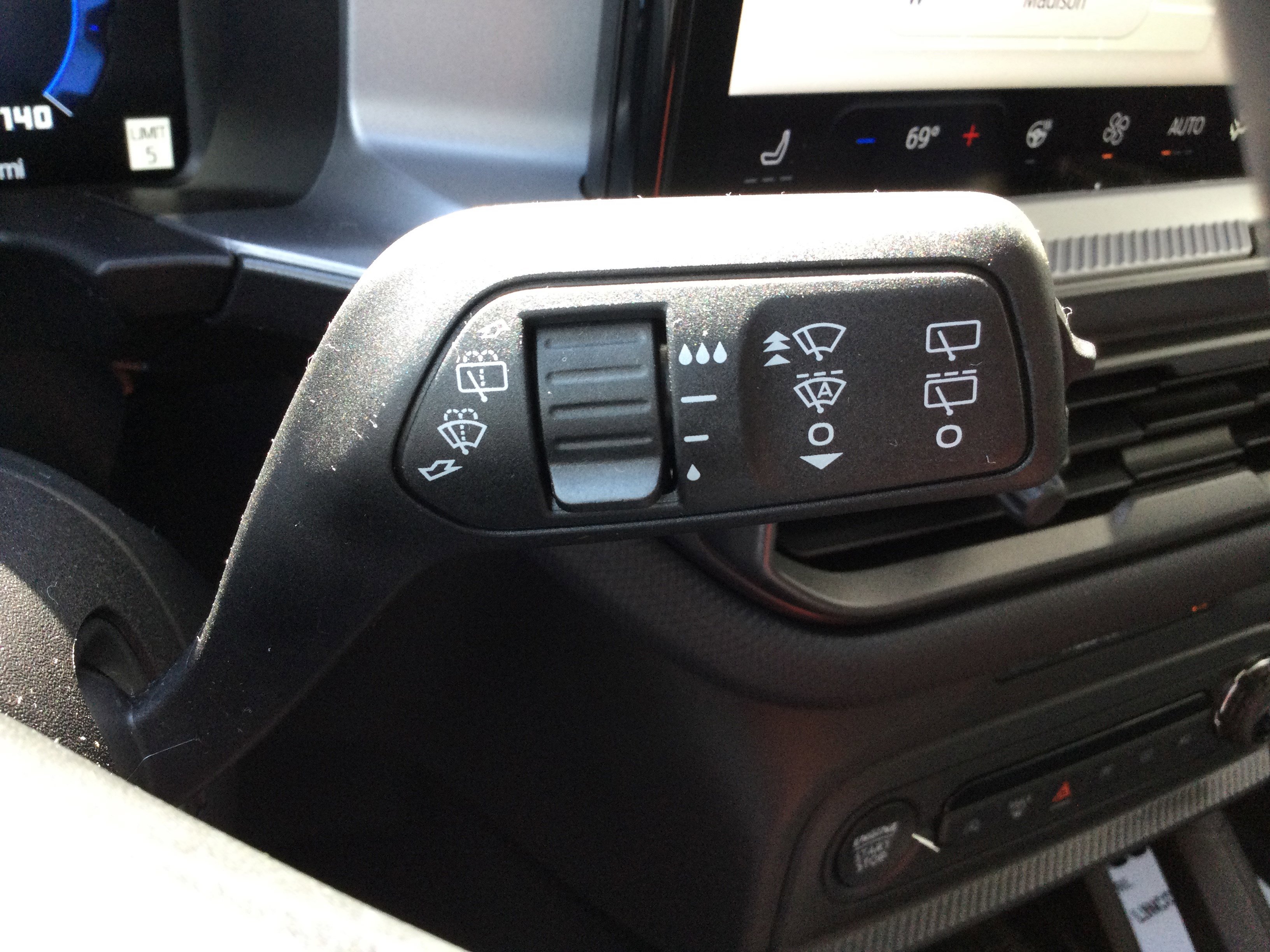 New 2025 Ford Bronco Sport Outer Banks image 18