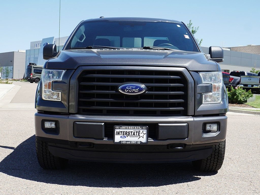 Used 2015 Ford F150 XLT w/ Equipment Group 302A Luxury AWD/4WD image 9