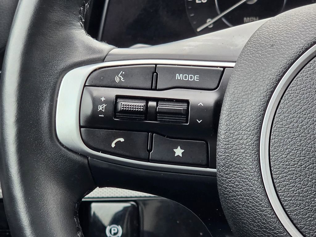 Used 2023 Kia Sportage SX image 17