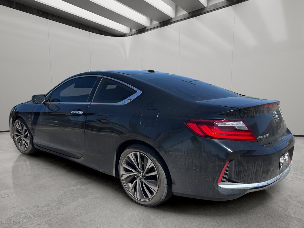 Used 2017 Honda Accord EX image 3