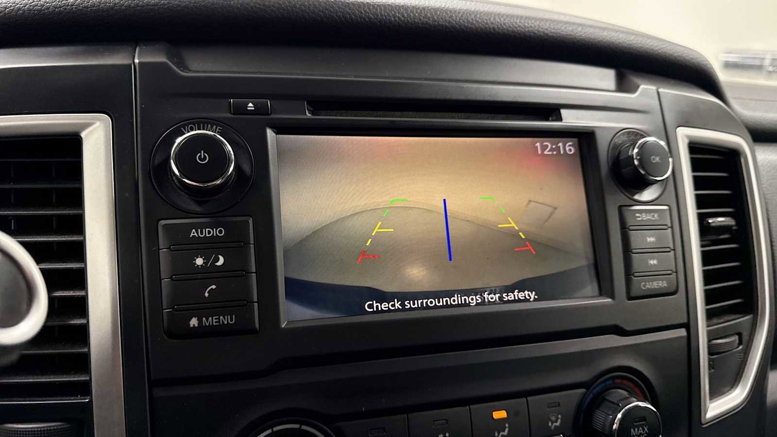 Used 2019 Nissan Titan S w/ S Utility Package image 19