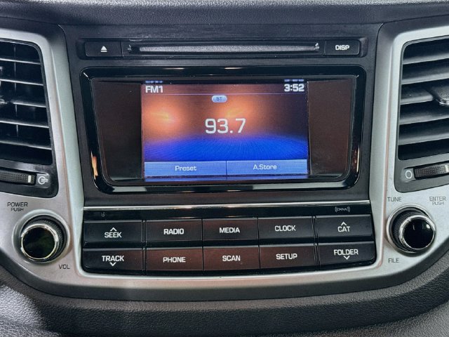Used 2017 Hyundai Tucson SE w/ SE Popular Package 02 FWD image 15
