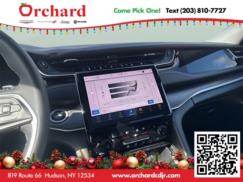 Used 2023 Jeep Grand Cherokee 4WD 4xe w/ Luxury Tech Group II image 29