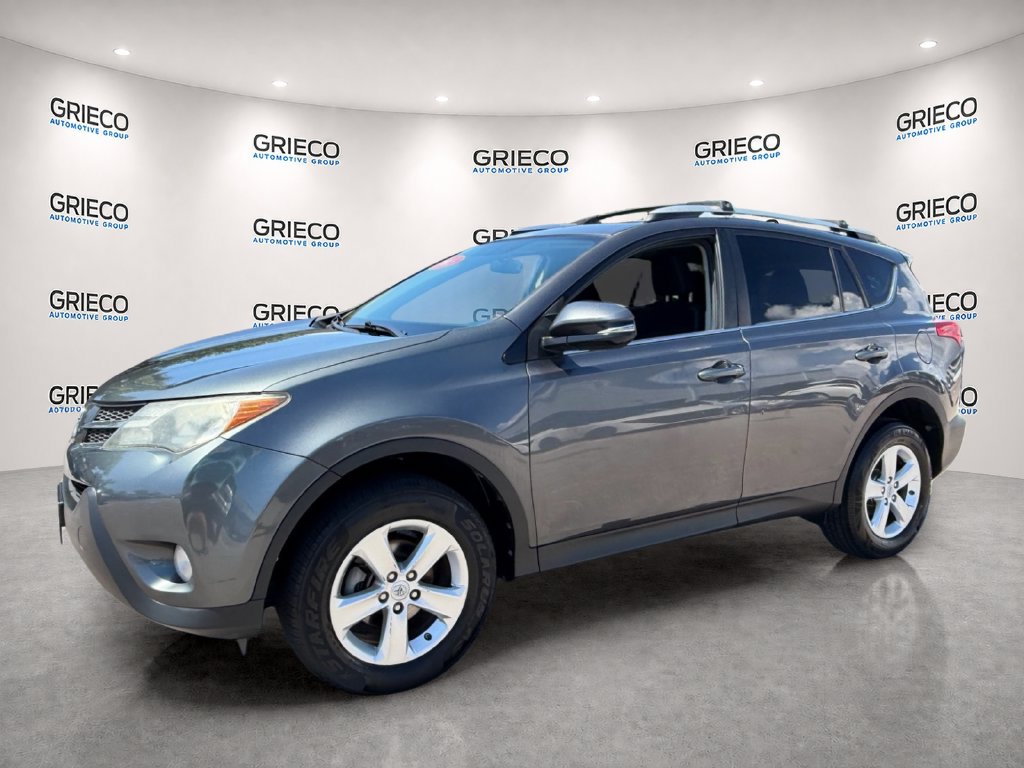 Used 2013 Toyota RAV4 XLE AWD/4WD image 3