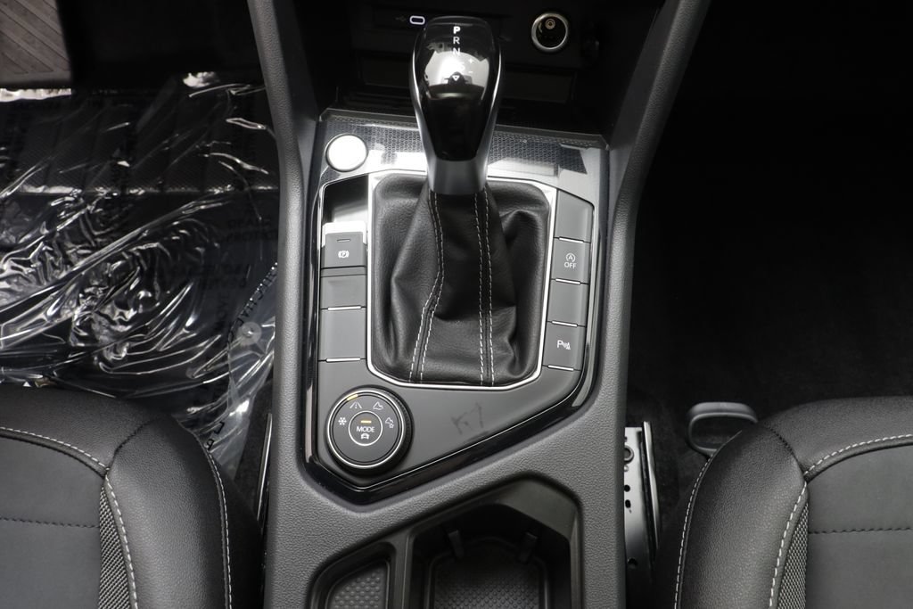 New 2026 Volkswagen Taos SE AWD/4WD image 13