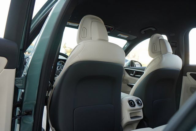 New 2026 Mercedes-Benz GLC 300 image 27