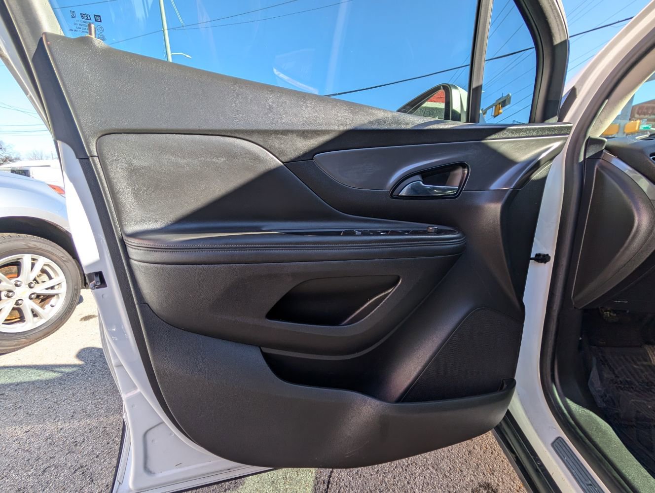 Used 2017 Buick Encore Preferred FWD image 11